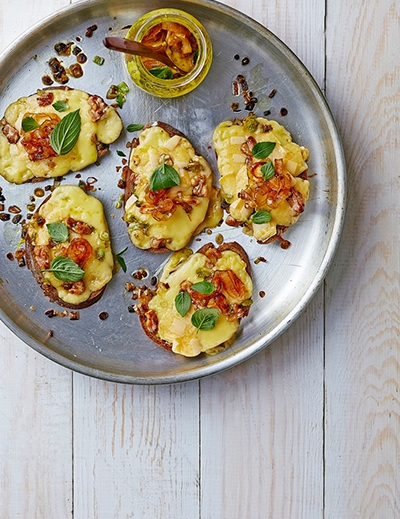 Caramelized onion and gouda cheese crostini