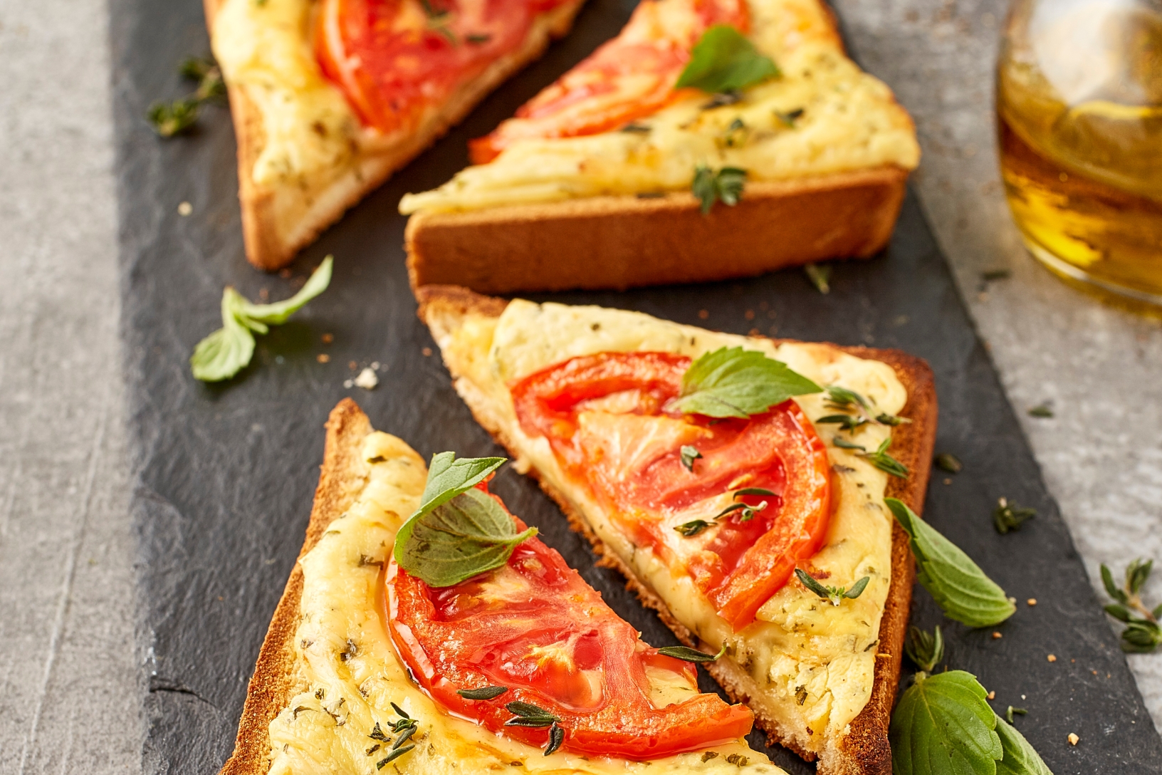 Sandwich pizza margherita facile