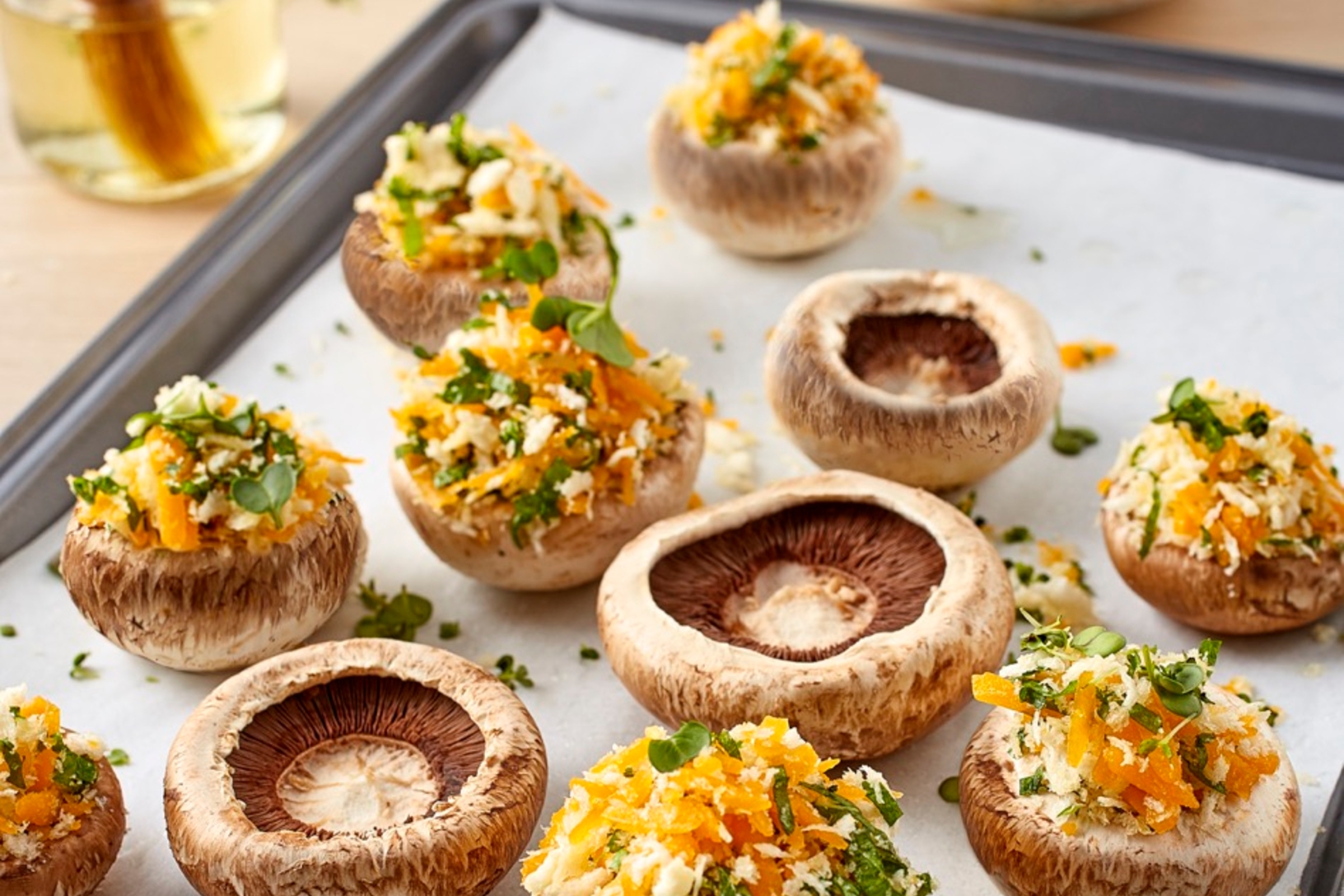 Old dutch master stuffed mushrooms